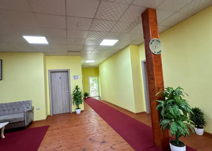 Bar Restaurant Gysi Отель 3*