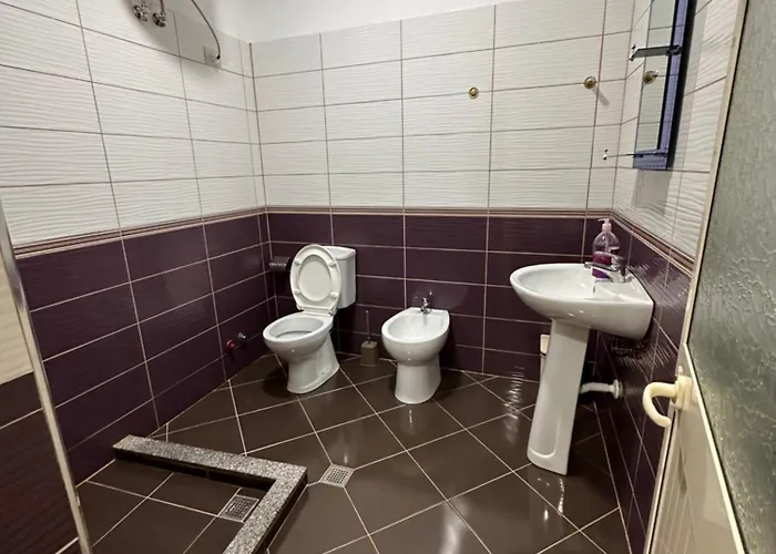 Bar Restaurant Gysi Отель 3*